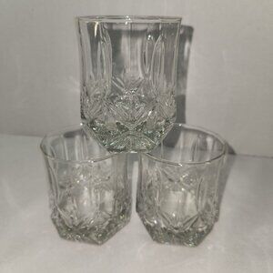 Set of 3 Cristal d'Arques Whiskey Rock Glasses with Intricate Starburst Design